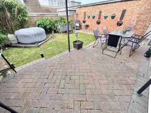 Photo 11- click for photo gallery